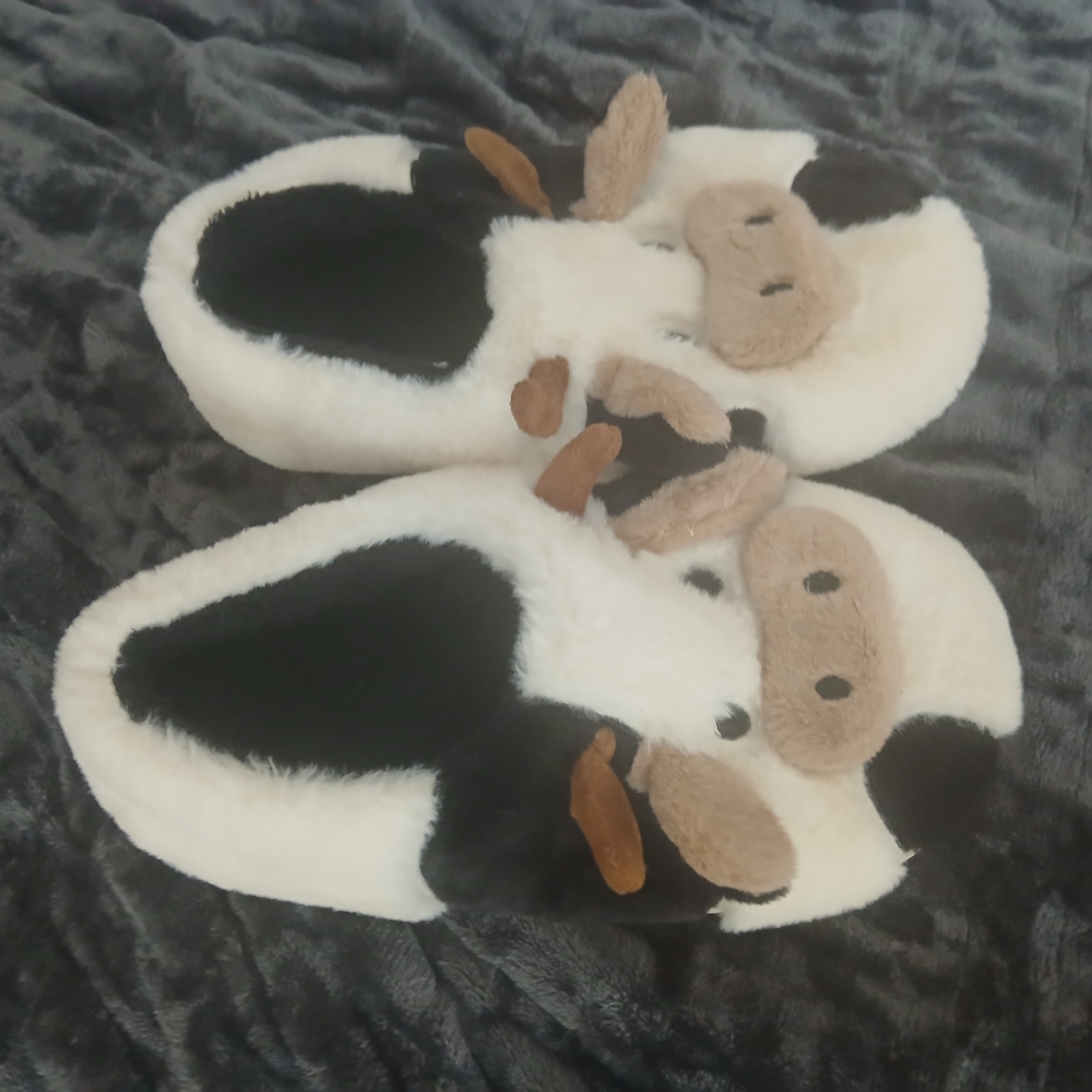 Cow Print Plush Slippers